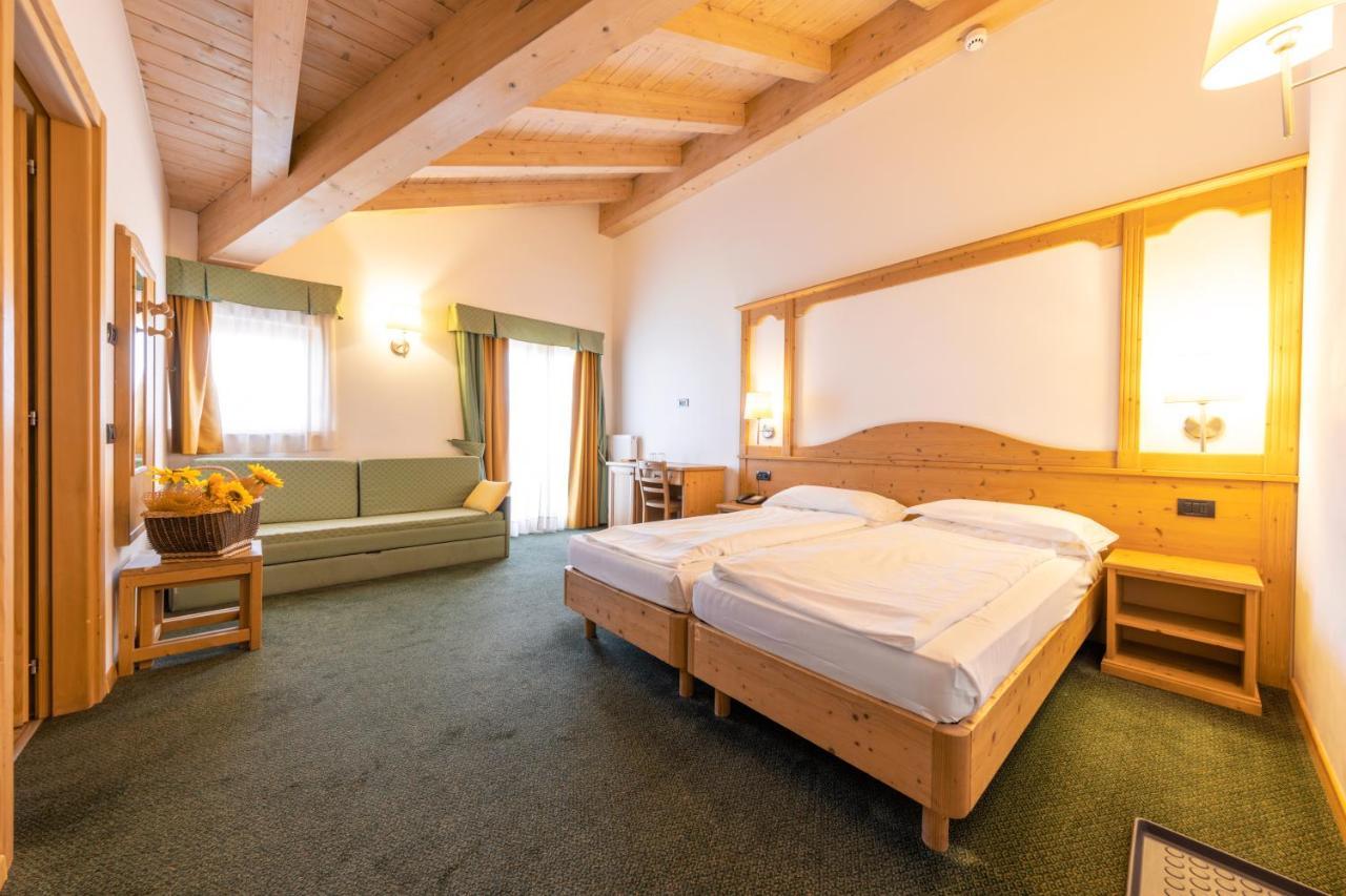 Alpine Mugon Hotel Vason Exterior photo